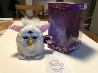 Tiger Electronics 1998 Vintage Furby Model 70 - 800 White/box/dictionary