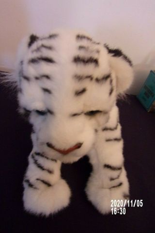 2006 Hasbro Tiger Fur Real Pets White Wild Tiger Cub