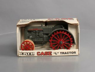 Ertl 450 1:16 Scale Die Cast Case L Tractor Ex/box
