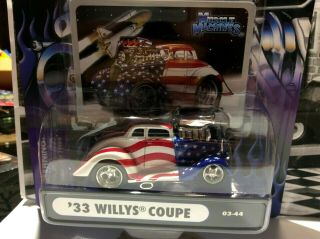 Muscle Machines Stars & Stripes 1933 Willys Coupe 1/64 - - 33 Willys - -