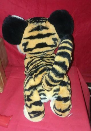 Furreal Roarin ' Tyler,  The Playful Tiger 3