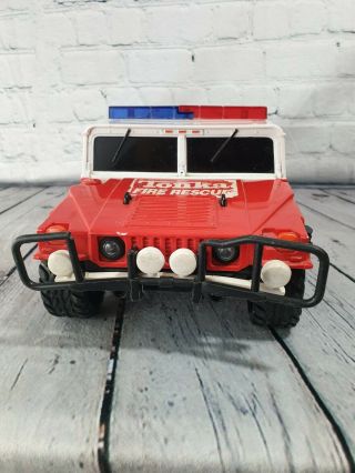 Tonka Hasbro Fire Rescue Squad Hummer 2000 Metro County Truck Lights Sirens WORK 2