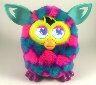 2012 Hasbro Furby Pink & Blue Hearts A6118 Interactive Electronic Pet Plush Toy