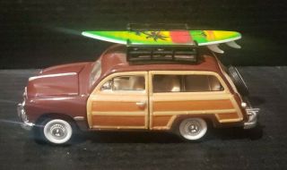 Sunnyside Ss 1949 Ford Woody Wagon Diecast 1/38 Scale 5737.