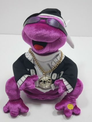 2005 Gemmy Frogz Hip - Hop Dancing Frog 50 Cent In Da Club Rock It,  Rap It,  Ribbit