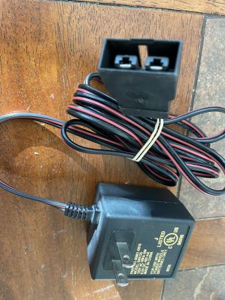 Fisher Price Power Wheels 6 Volt Charger 00801 - 0976 - Model 040135
