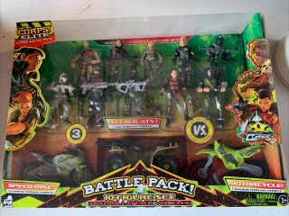 The Corps 10 Figure Battle Pack 3.  75in Lanard W/ Motorcycle And Speed Bike