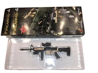 Hot Toys 1/6 Modern Firearms Series 4 M4a1 With M93 Stock Desert Camo