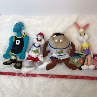 EUC 1996 McDONALD ' S SPACE JAM Plush Toys Bugs Bunny Lola Taz Basketball Monster 3