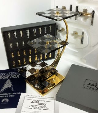 Star Trek Next Generation 3 Dimensional Chess Set - Franklin Rare 3d Bnib
