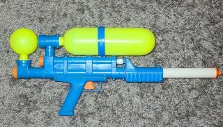 Vintage Larami Soaker 100 Water Blaster Squirt Gun/for Parts Only