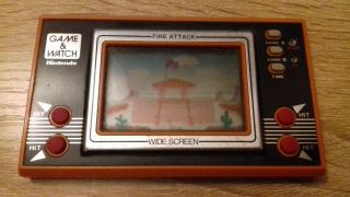 Nintendo Game & Watch - FIRE ATTACK (1982 LCD game) 2