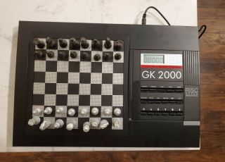 Vintage 90 ' s Saitek GK 2000 GK2000 Chess Computer - 2