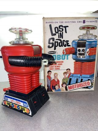Rare 1966 - Remco - Lost In Space Motorized Robot - Style 760 - Cbs Television