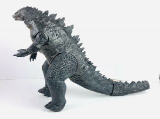 Godzilla Toho Warner Bros.  Entertainment 2014 Jakks Giant 34 " Long 23 " Tall Toy