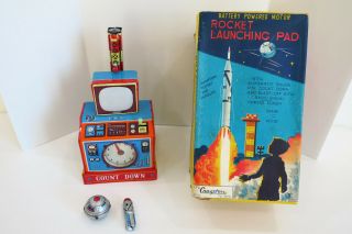 Cragstan Battery Operated Rocket Launching Pad With Box