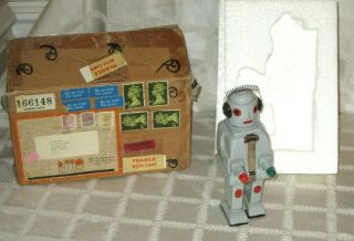 1984 - 85 - Ditto - Nomura Zoomer Cermic Robot - 7.  5 " Ltd No.  043 - Grey - W Box - England