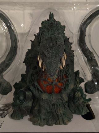 S.  H.  Monster Arts Biollante Godzilla Figure Bandai Tamashi Nation,  Box