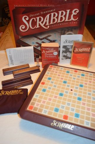Scrabble Deluxe Edition Turntable Board Game Wood Tiles Hasbro 2001 Complete