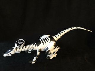Wowee Roboraptor 28 Inches Long With Remote Control