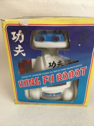 Vintage Poty 80’s Kung Fu Robot Pt - 752 Battery Operated W/ 2 Nunchaku