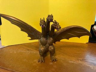 Godzilla Ghidorah Toy Figure Toho Bandai 2005 Gold 6.  5 Inch Kaiju