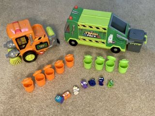 The Trash Pack Garbage Truck Street Sweeper,  Cans & Trashies Figures