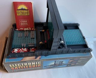 Vintage Milton Bradley Electronic Battleship Game 1982 Fantastic