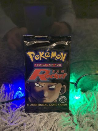 Pokémon Giovanni Team Rocket 1st Edition Booster Pack - / / Box Fresh