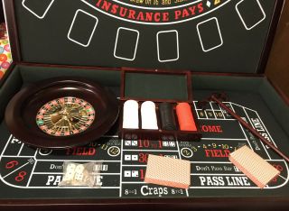 Vegas Casino Trio Games Blackjack Table Craps Roulette Board Cards Tabletop