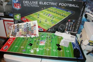 Tudor Games Nfl Deluxe Electric Football Game 9082 With Stickers (washington)