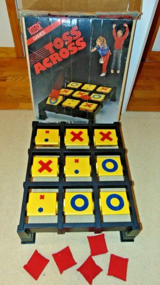 Vintage 1986 Toss Across Game Ideal Game Complete Legs & Bean Bags