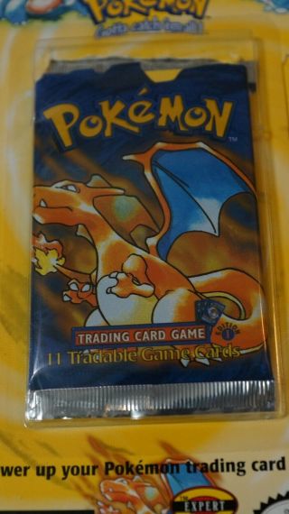 Pokémon Base 1st Edition Blister Pack - Open With Cards Charizard Art