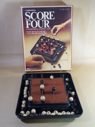 Vintage 1975 Score Four Game Lakeside Games No 8325 Complete