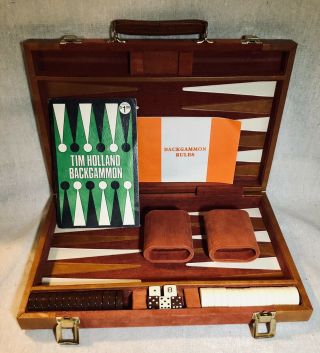 Reiss Vintage Tim Holland Backgammon Set - Corduroy/leather Case (- 1 Brown Pawn)