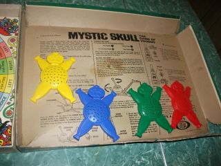 1964 MYSTIC SKULL IDEAL game complete 3