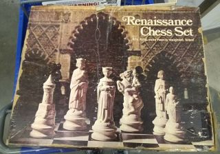 Vintage E S Lowe Large Renaissance Chess Set Felted Black White & Instructions
