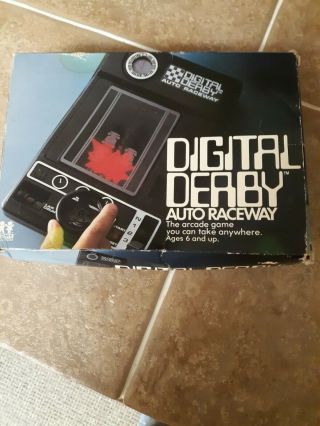 1977 Tomy Electronic Digital Derby Auto Raceway Handheld Electronic Game