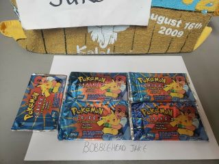 5 Packs Pikachu Ash 2000 Topps Pokemon Series 2 Blue Cards 7,  1 Foil