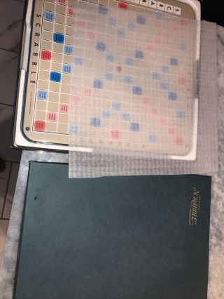 1977 Scrabble Deluxe Edition Turntable.  All 100 Burgundy Wood Tiles Present