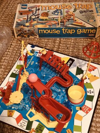Mouse Trap Game By Ideal 2601 - 3 (complete)