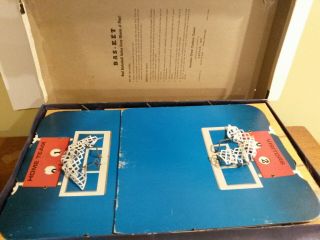 Cadaco 1969 dated Bas - Ket Basketball action tabletop game complete and 2