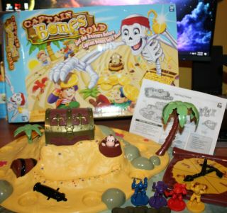 Captain Bones Gold Game Electronic 2005 Complete