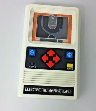 Mattel Basketball Vintage Electronic Handheld Tabletop Arcade Video Game