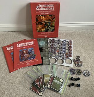 Dungeons & Dragons Starter Set Board Game D & D Set 2011