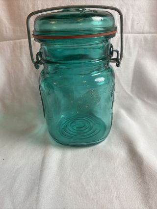 Vintage pint ball mason jar.  Blue glass With Glass Lid And Wire 1976 2