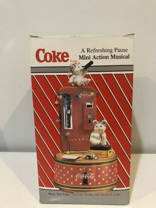 Enesco Coca - Cola A Refreshing Pause Mini Action Musical Box 2