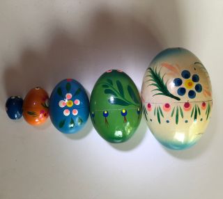 Vintage Wooden Hand Painted Russian Nesting Doll Eggs 5 Total