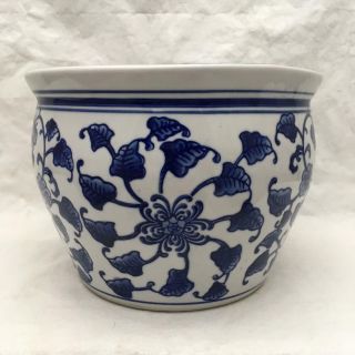 Vintage Handpainted Chinese Blue /white Floral Porcelain Jardiniere Flowerpot 6 "