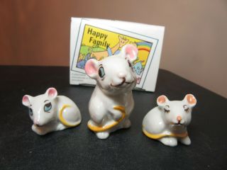Wade Happy Families " Mice Family " First Issue - Yellow Tails (1962 - 1965)